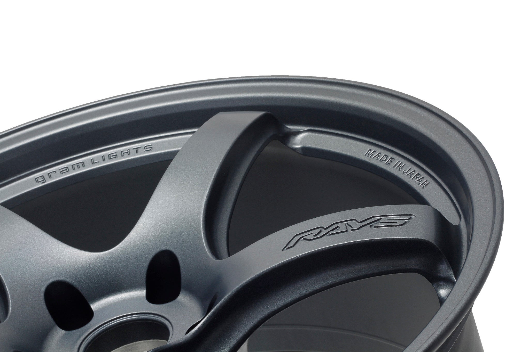 RAYS GRAMLIGHTS 57CR 18x9.5 +38 5x120