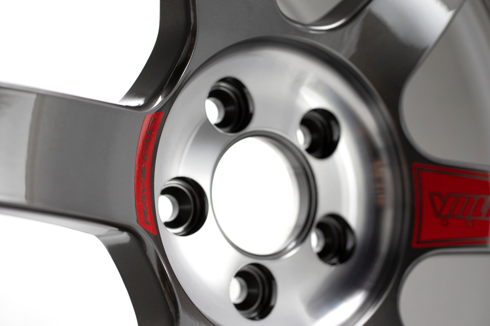 RAYS VOLK RACING TE37 SAGA SL 18x9.5 +45 5x120 PRESSED GRAPHITE