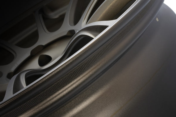 RAYS VOLK RACING ZE40 M-SPEC 18x9.5 +43 5x100