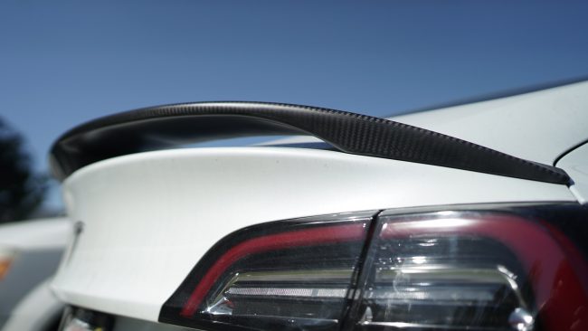 MCP - MODEL 3 CARBON REAR TRUNK SPOILER