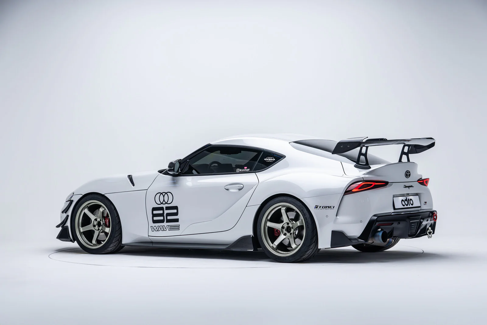 ADRO- TOYOTA SUPRA AT-R2 V2 UPRIGHT