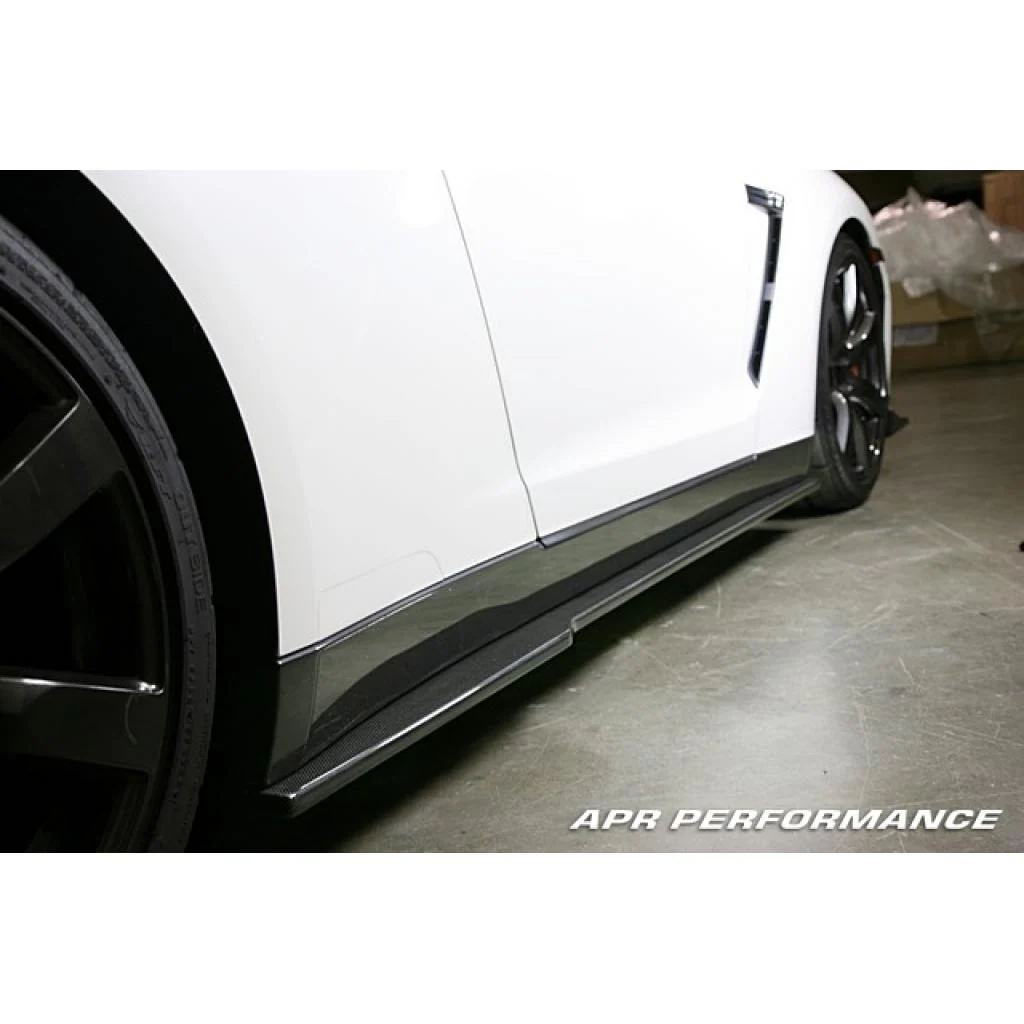 APR- Nissan GTR R35 Side Rocker Extensions/ Side Skirt 2008-2016