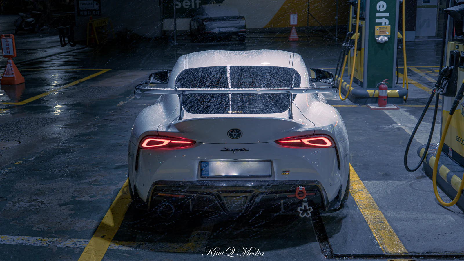 ADRO- TOYOTA SUPRA AT-R2 TALLER SWAN NECK WING