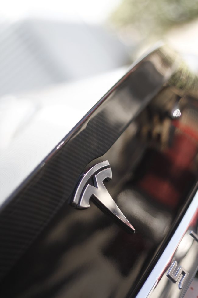 MCP - MODEL S CARBON REAR TRUNK SPOILER
