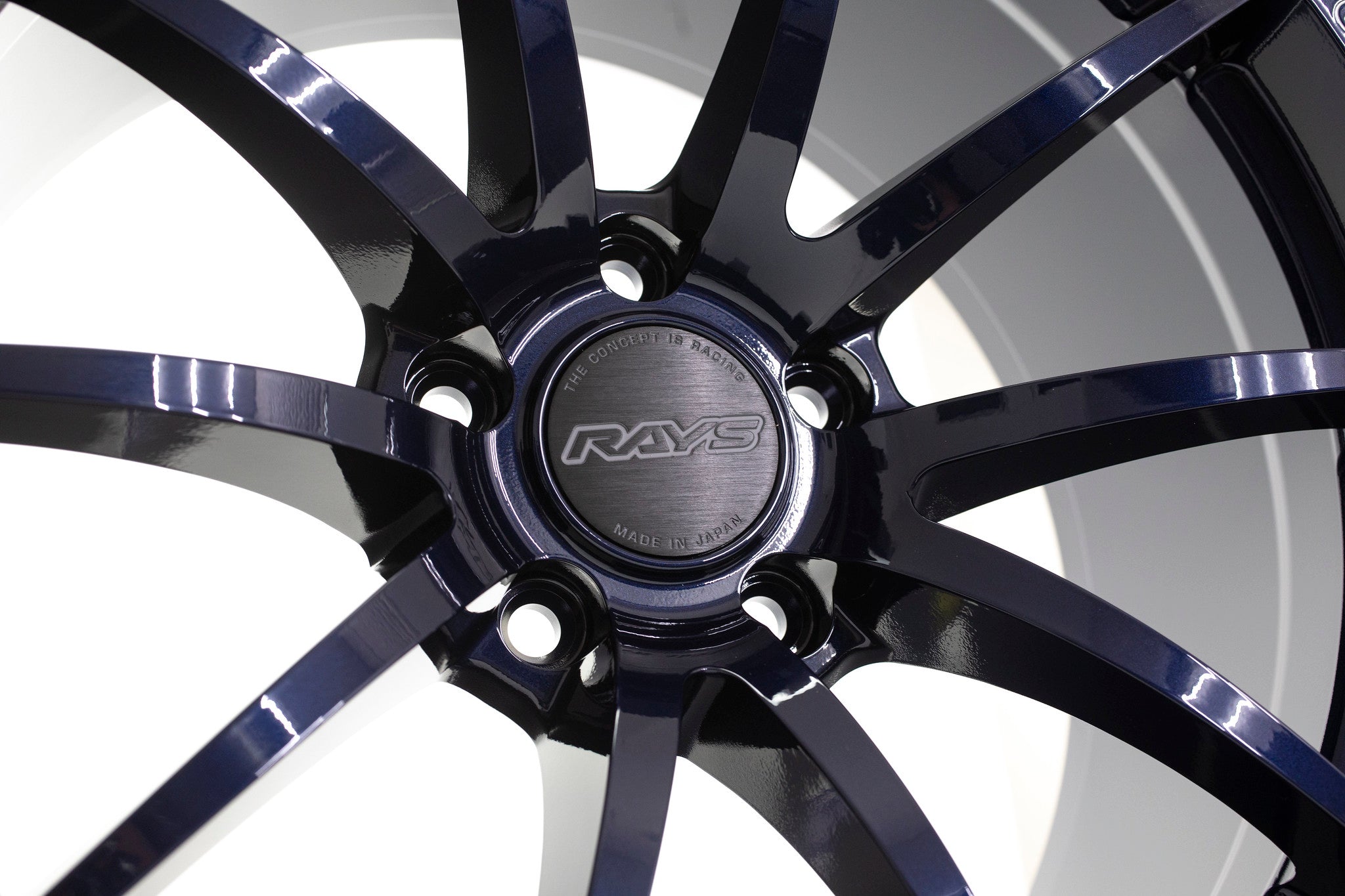 RAYS VERSUS VT125S 18x9.5 +38 or +45 5x120