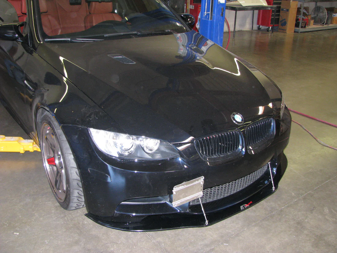 APR -  BMW E92 M3 Front Wind Splitter